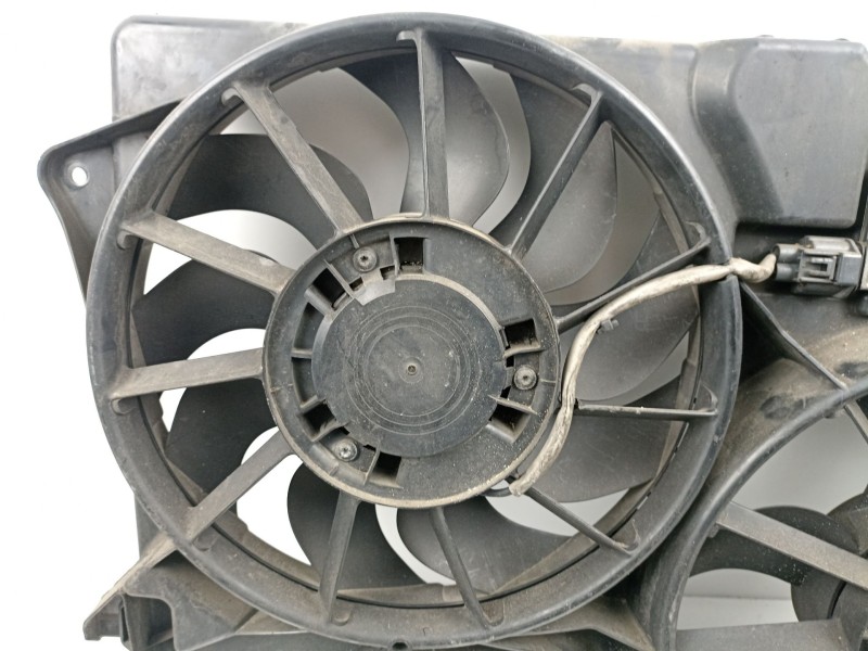 Recambio de electroventilador para chevrolet captiva (c100, c140) 2.2 d referencia OEM IAM 95461717 F00S3D2021 