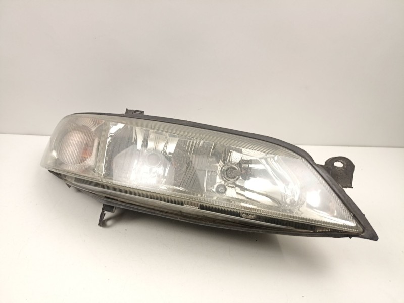 Recambio de faro derecho para opel vectra b (j96) 2.0 dti 16v (f19) referencia OEM IAM 9119520 67743045 