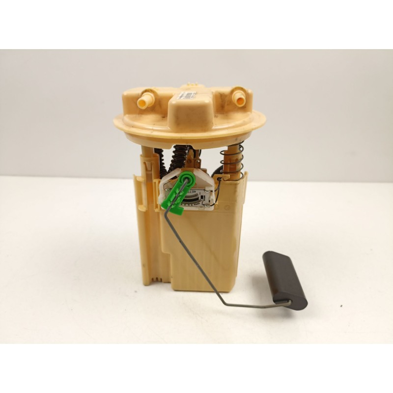 Recambio de bomba combustible aforador para dacia sandero ii 1.5 dci referencia OEM IAM 172020371R 0974252990101 