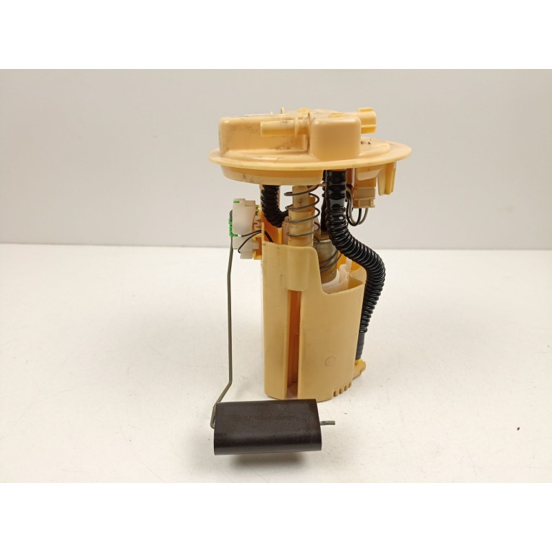 Recambio de bomba combustible aforador para dacia sandero ii 1.5 dci referencia OEM IAM 172020371R 0974252990101 