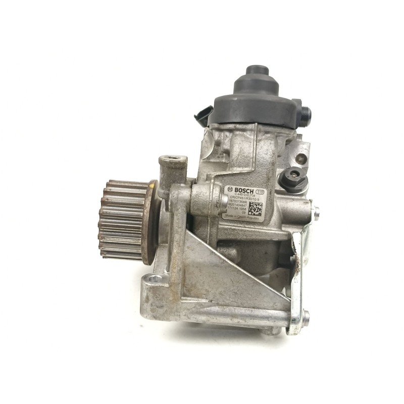 Recambio de bomba inyectora diesel para dacia sandero ii 1.5 dci referencia OEM IAM 167007358R 0445010704 8201434847