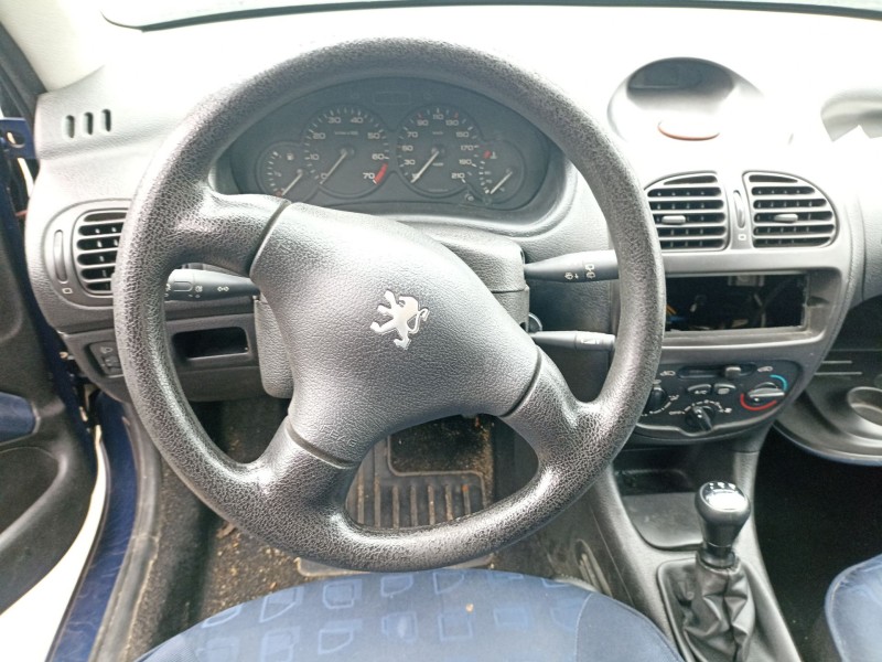 peugeot 206 hatchback (2a/c) del año 1998