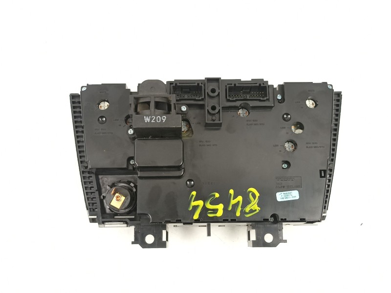 Recambio de mandos calefaccion aire para volvo s60 i (384) 2.4 referencia OEM IAM 8682930  