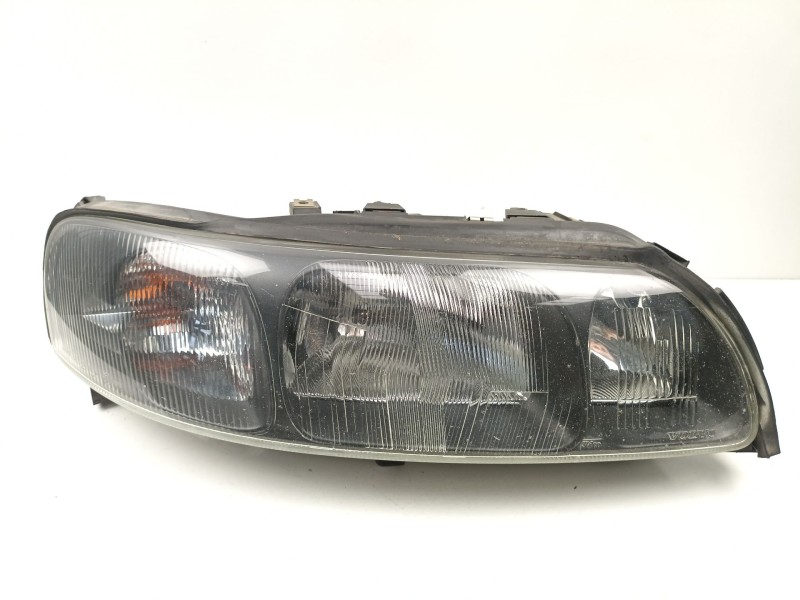 Recambio de faro derecho para volvo s60 i (384) 2.4 referencia OEM IAM 8659611 89006821 