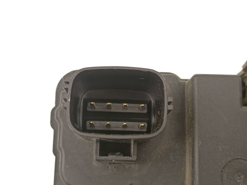 Recambio de cerradura puerta delantera derecha para volvo s60 i (384) 2.4 referencia OEM IAM 8650546  