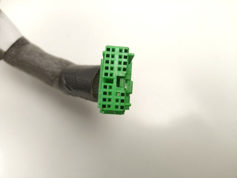 Recambio de retrovisor izquierdo para volvo s60 i (384) 2.4 referencia OEM IAM 30634911  