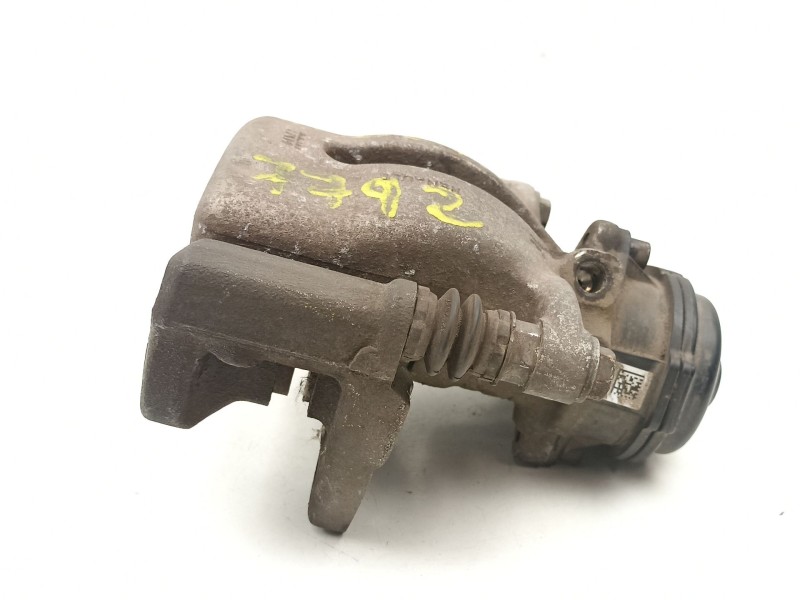 Recambio de pinza freno trasera derecha para renault megane iii sport tourer dynamique referencia OEM IAM 440019012R  