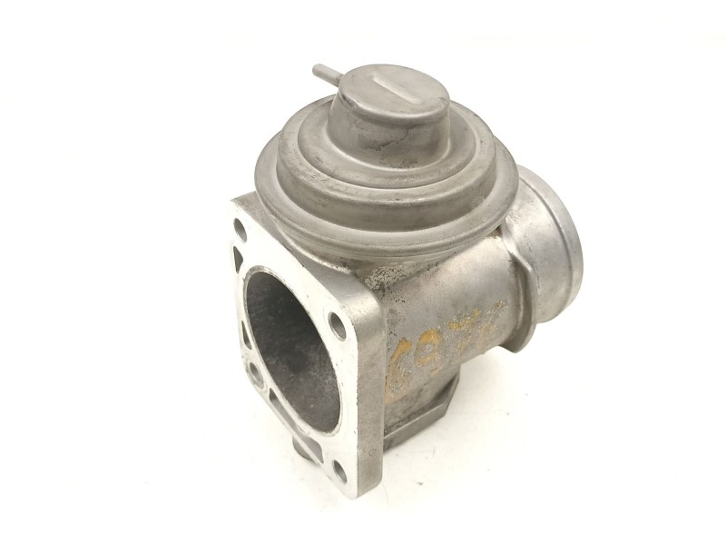 Recambio de valvula egr para bmw 320 1.7 tds referencia OEM IAM 11712248139  