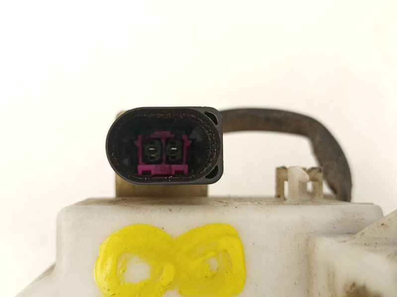 Recambio de cerradura puerta delantera derecha para seat ibiza ii (6k1) 1.4 16v referencia OEM IAM 6K3837016C  