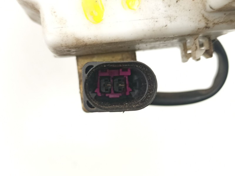 Recambio de cerradura puerta delantera izquierda para seat ibiza ii (6k1) 1.4 16v referencia OEM IAM 6K3837015C  