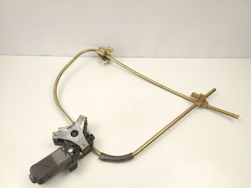 Recambio de elevalunas delantero izquierdo para renault 19 ii chamade (l53_) 1.4 referencia OEM IAM 7700785633  