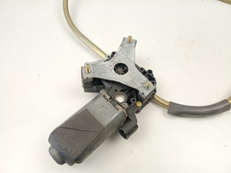 Recambio de elevalunas delantero izquierdo para renault 19 ii chamade (l53_) 1.4 referencia OEM IAM 7700785633  