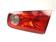 Recambio de piloto porton derecho para renault laguna ii (bg0/1_) 1.9 dci (bg08, bg0g) referencia OEM IAM 8200262111  