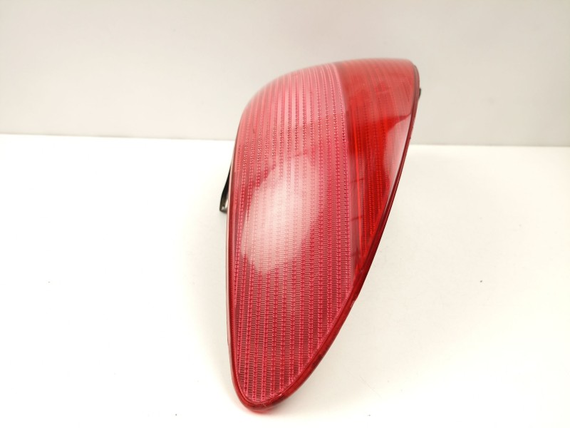 Recambio de piloto trasero izquierdo para peugeot 206 hatchback (2a/c) 1.4 i referencia OEM IAM 6350P1  