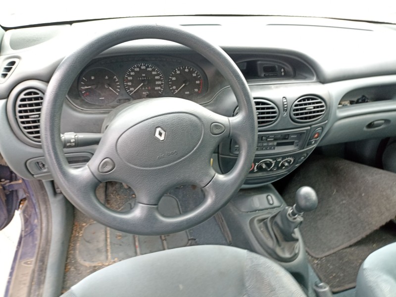renault megane i coach (da0/1_) del año 1996