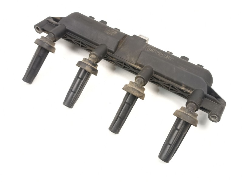 Recambio de bobina para peugeot 206 hatchback (2a/c) 1.4 i referencia OEM IAM 9635864980 154302 