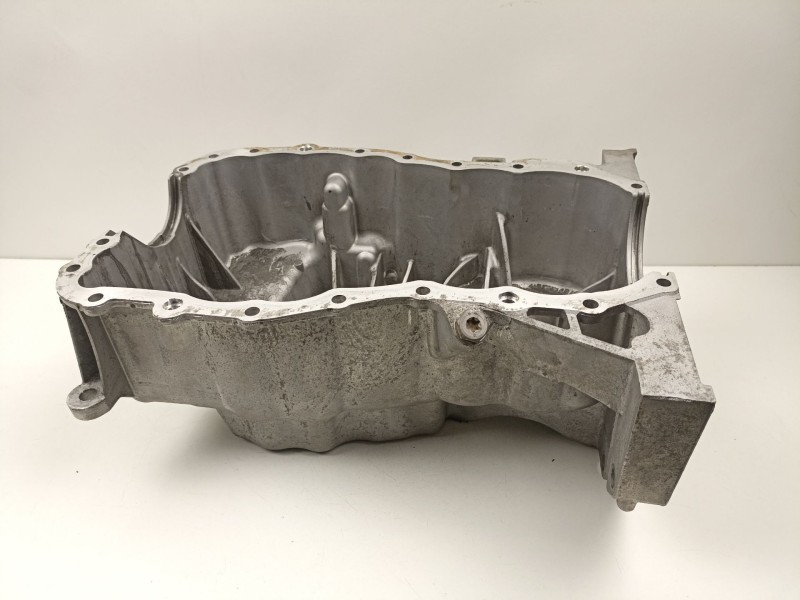 Recambio de carter aceite para dacia sandero ii 1.5 dci referencia OEM IAM 111115870R  