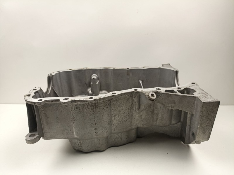 Recambio de carter aceite para dacia sandero ii 1.5 dci referencia OEM IAM 111115870R  