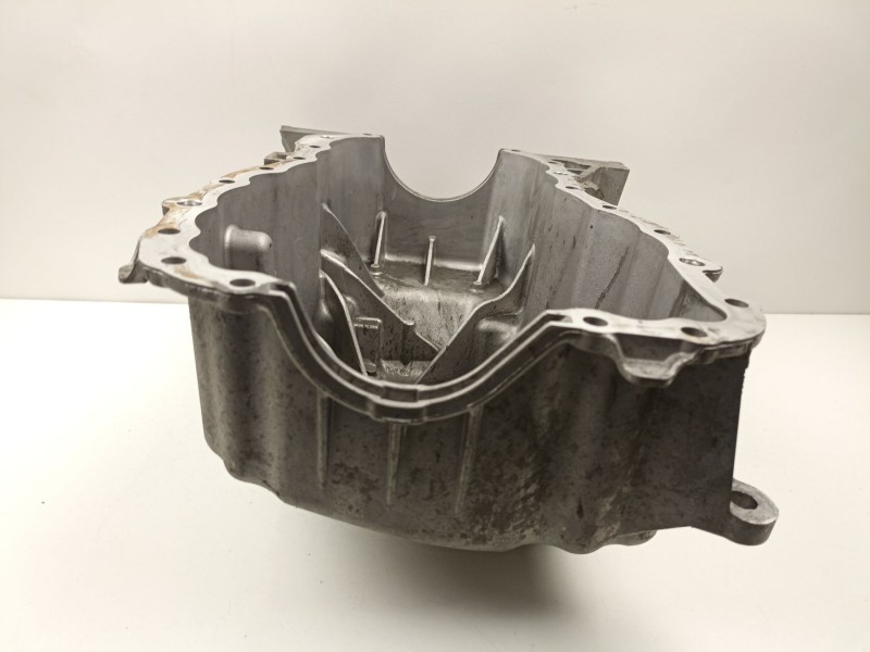 Recambio de carter aceite para dacia sandero ii 1.5 dci referencia OEM IAM 111115870R  