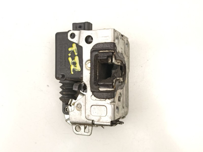 Recambio de cerradura puerta trasera izquierda para dacia sandero 1.5 dci referencia OEM IAM 8200735248  