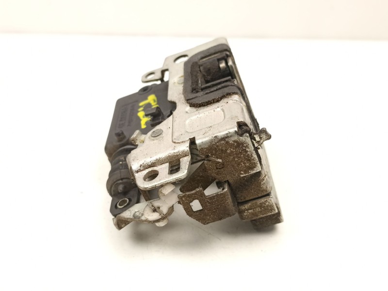 Recambio de cerradura puerta trasera izquierda para dacia sandero 1.5 dci referencia OEM IAM 8200735248  