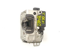 Recambio de cerradura puerta trasera derecha para dacia sandero 1.5 dci referencia OEM IAM 8200735246   2