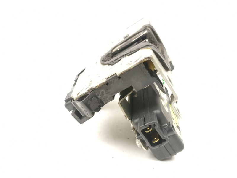 Recambio de cerradura puerta delantera izquierda para dacia sandero 1.5 dci referencia OEM IAM 8200735227  