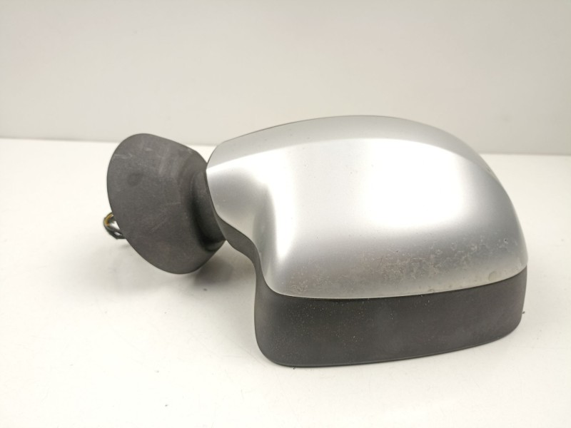 Recambio de retrovisor derecho para dacia sandero 1.5 dci referencia OEM IAM 963017247R  