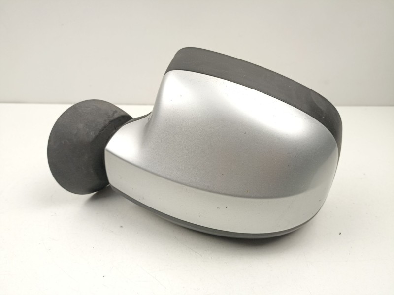 Recambio de retrovisor izquierdo para dacia sandero 1.5 dci referencia OEM IAM 963023520R  