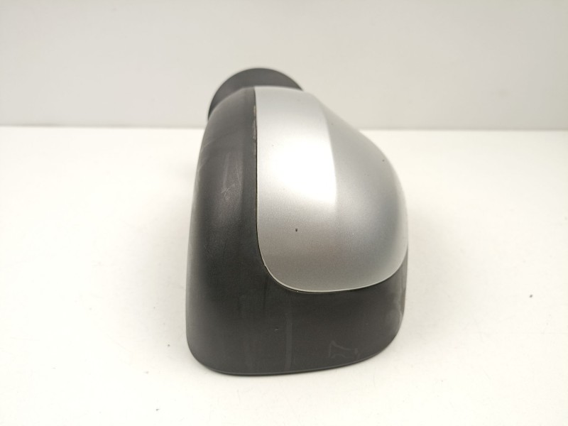 Recambio de retrovisor izquierdo para dacia sandero 1.5 dci referencia OEM IAM 963023520R  