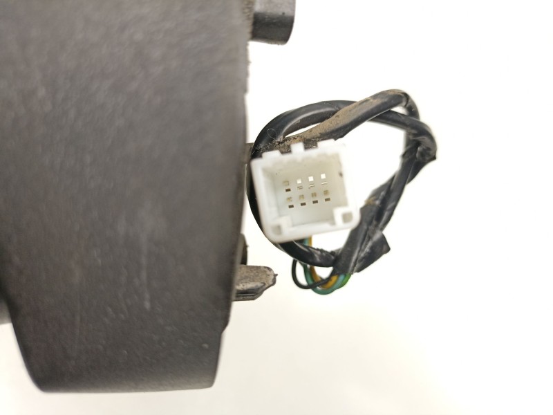 Recambio de retrovisor izquierdo para dacia sandero 1.5 dci referencia OEM IAM 963023520R  