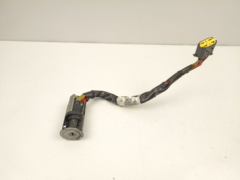 Recambio de conmutador de arranque para dacia sandero 1.5 dci referencia OEM IAM 487004353R  