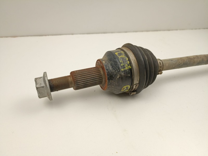 Recambio de transmision trasera derecha para fiat freemont 2.0 jtd referencia OEM IAM P68193332AA  