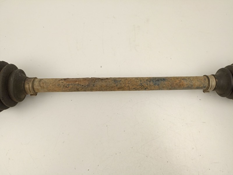 Recambio de transmision trasera izquierda para fiat freemont 2.0 jtd referencia OEM IAM P68193333AA  