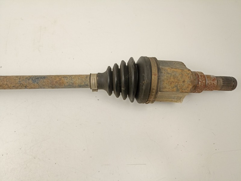 Recambio de transmision trasera izquierda para fiat freemont 2.0 jtd referencia OEM IAM P68193333AA  