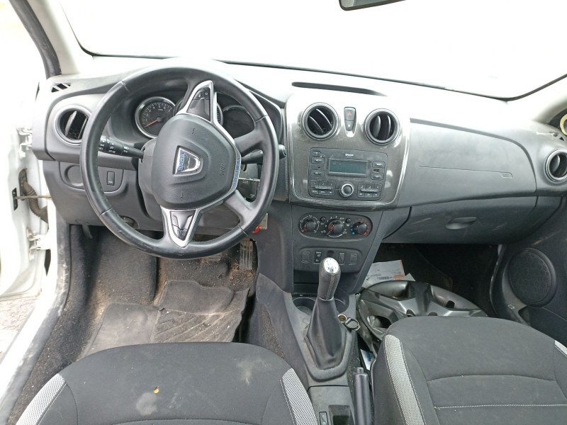 Recambio de carroceria para dacia sandero ii 1.5 dci referencia OEM IAM   