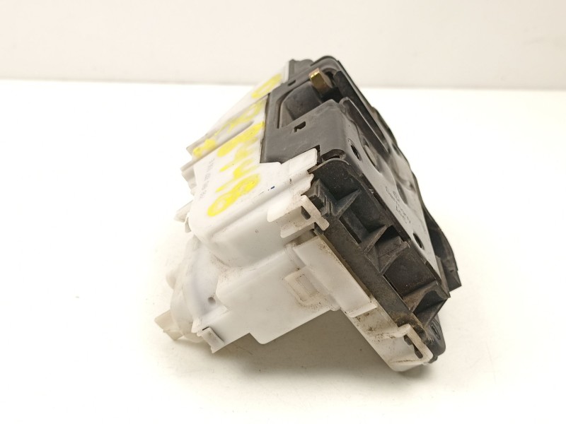 Recambio de cerradura puerta delantera derecha para volkswagen polo (6n2) 1.4 tdi referencia OEM IAM 6N1837016E  