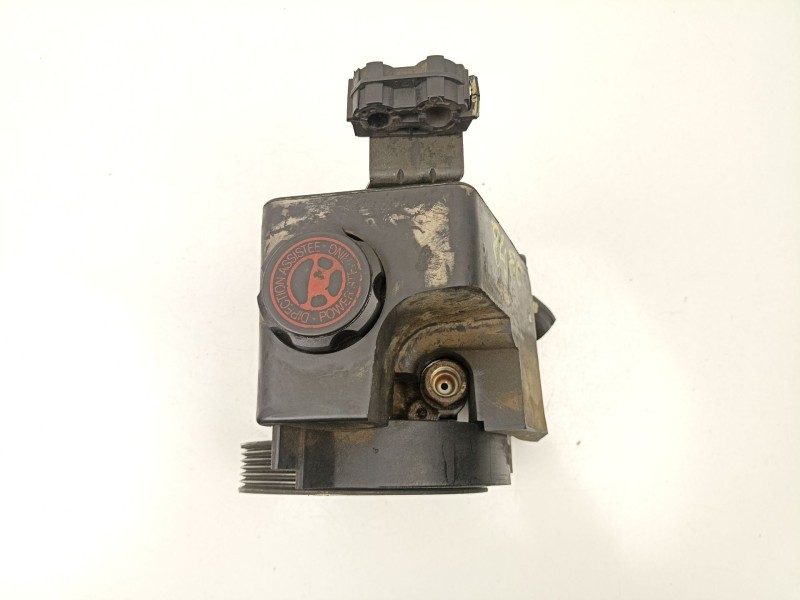 Recambio de bomba direccion para peugeot 206 hatchback (2a/c) 1.4 i referencia OEM IAM 9636868880 26079836QN 