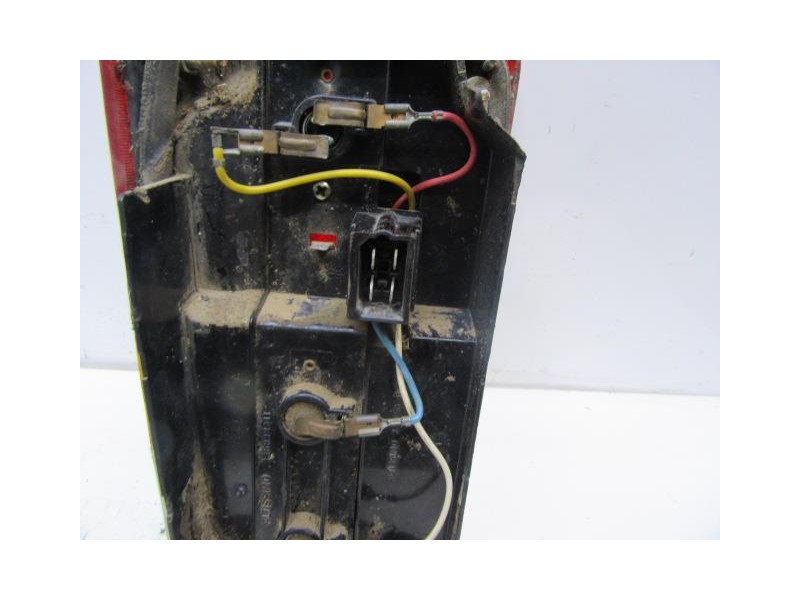 Recambio de piloto trasero dch. : citroen c25 : 2.5 d (73,42cv) [1992] para citroen c25 2.5 d referencia OEM IAM   