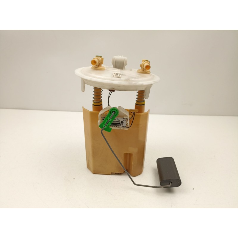 Recambio de bomba combustible aforador para dacia sandero 1.5 dci referencia OEM IAM 8200397677 0974190990005 