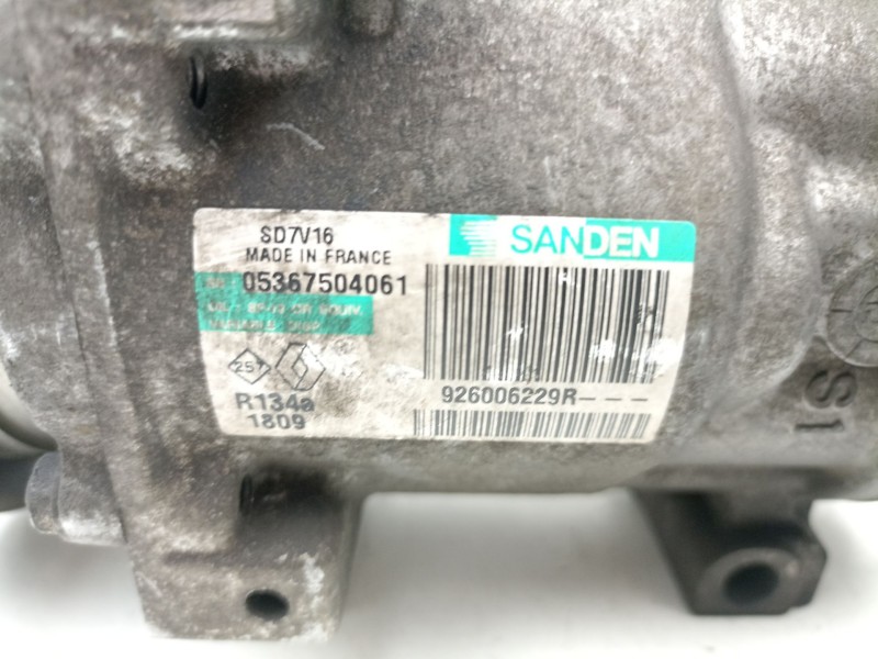 Recambio de compresor aire acondicionado para dacia sandero 1.5 dci referencia OEM IAM 926006229R SD7V161809 