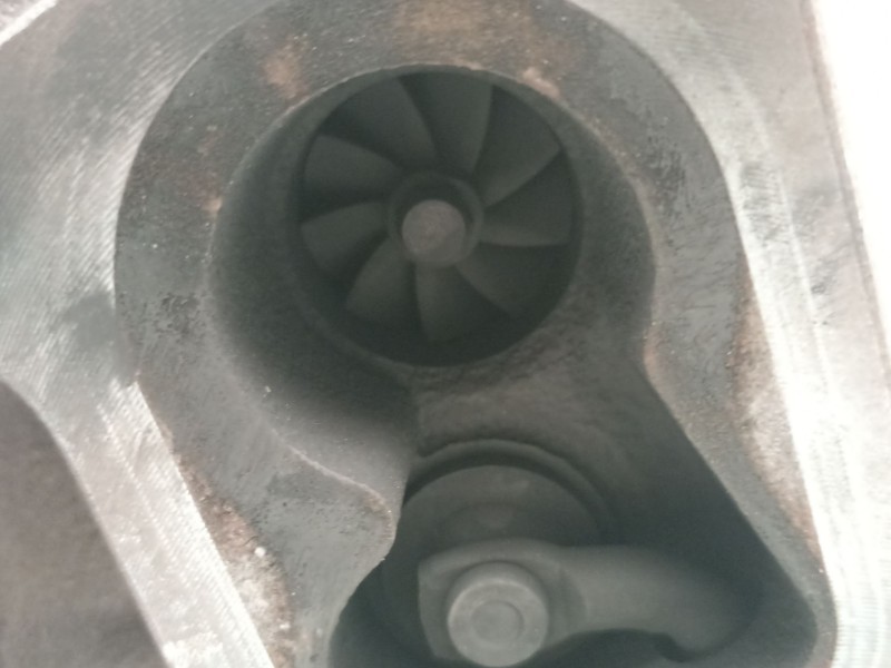 Recambio de turbo para dacia sandero 1.5 dci referencia OEM IAM 54359700033 882916 