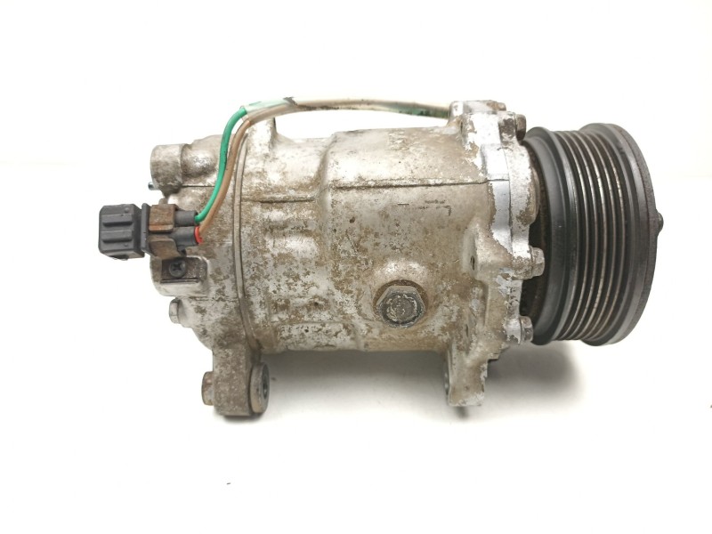 Recambio de compresor aire acondicionado para volkswagen polo (6n2) 1.4 tdi referencia OEM IAM 6N0820803B SD6V121410 