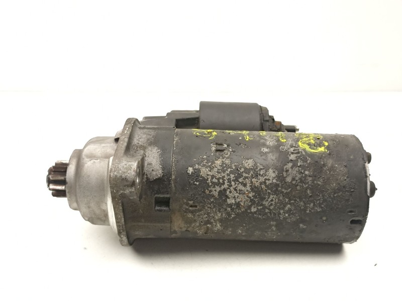 Recambio de motor arranque para volkswagen polo (6n2) 1.4 tdi referencia OEM IAM 02A911024D  