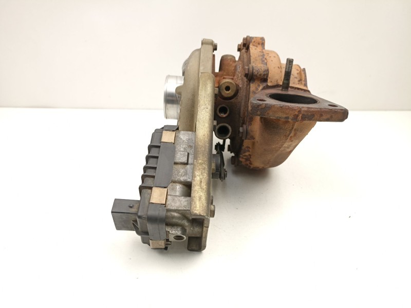 Recambio de turbo para volvo xc90 i (275) d5 awd referencia OEM IAM 30757080 GT82056VL 