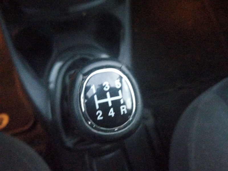 Recambio de carroceria para ford focus i sedán (dfw) 1.6 16v referencia OEM IAM   