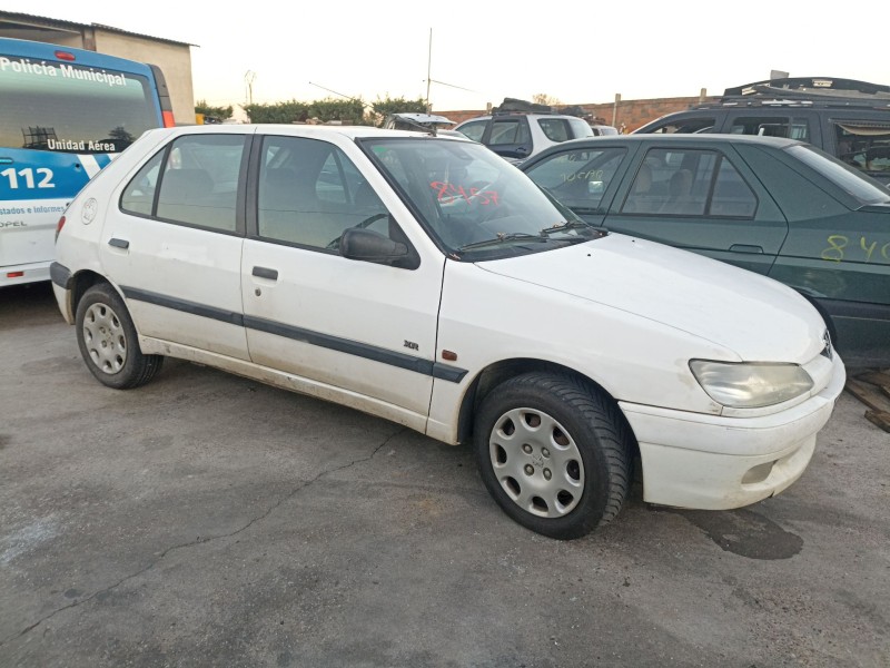 Recambio de carroceria para peugeot 306 hatchback (7a, 7c, n3, n5) 1.9 dt referencia OEM IAM   