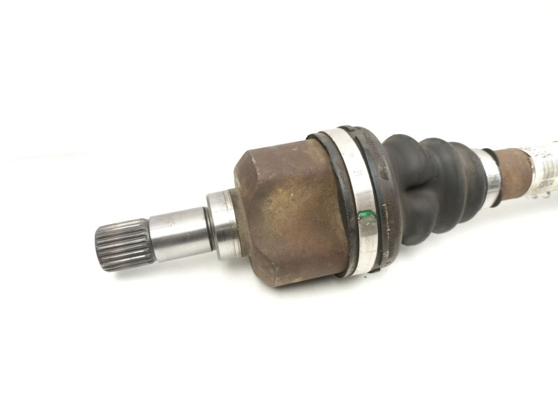 Recambio de transmision delantera izquierda para citroën c4 1.6 dci referencia OEM IAM 9637117780  