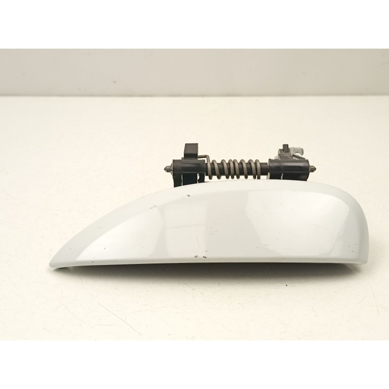 Recambio de manilla trasera izquierda para dacia sandero ii 1.5 blue dci 95 (b8jl) referencia OEM IAM 806070421R  