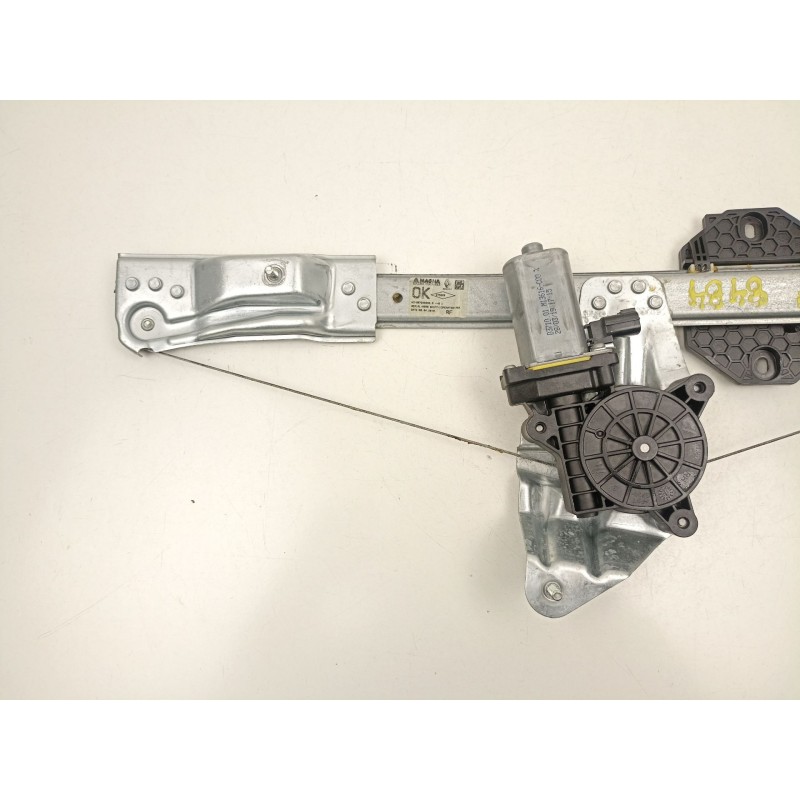 Recambio de elevalunas delantero derecho para dacia sandero ii 1.5 blue dci 95 (b8jl) referencia OEM IAM 807209299R  